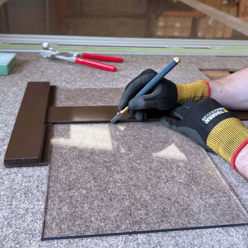 Heat resistant stove glass cut - resistant,